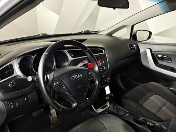 Kia Ceed II Рестайлинг с пробегом 2016 года, цена 1 298 000 рублей, 94241 км, хэтчбек, Автокод Объявления