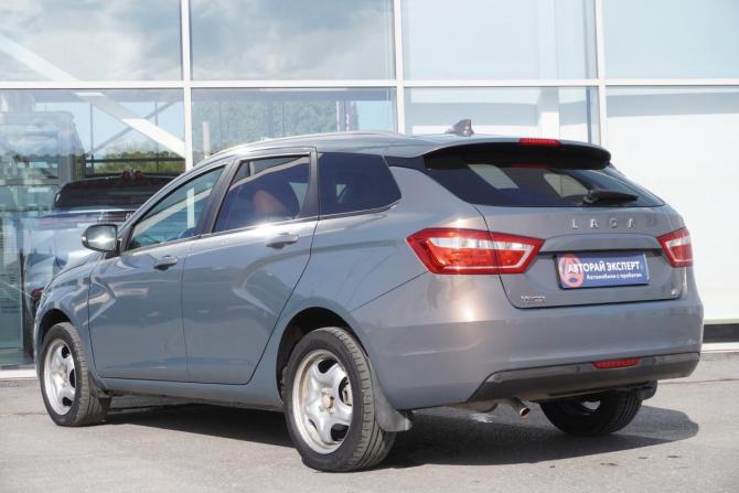 Lada (ВАЗ) Vesta I с пробегом 2018 года, цена 988 000 рублей, 161616 км, универсал, Автокод Объявления