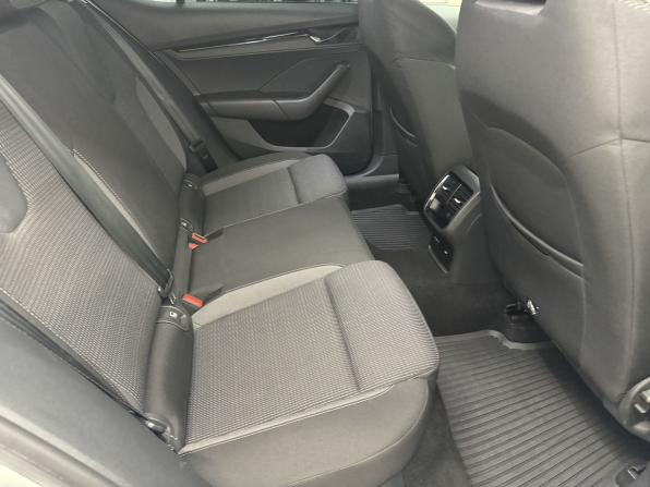 Skoda Octavia IV (A8) с пробегом 2020 года, цена 2 184 000 рублей, 93551 км, лифтбек, Автокод Объявления