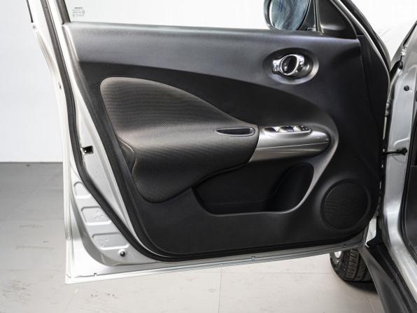 Nissan Juke I с пробегом 2014 года, цена 1 080 000 рублей, 102517 км, внедорожник, Автокод Объявления