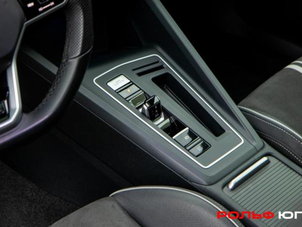 Volkswagen Golf VIII с пробегом 2022 года, цена 2 498 000 рублей, 60549 км, хэтчбек, Автокод Объявления
