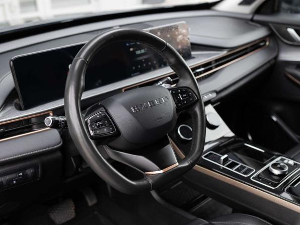 Exeed LX I Рестайлинг с пробегом 2023 года, цена 2 220 000 рублей, 89510 км, внедорожник, Автокод Объявления