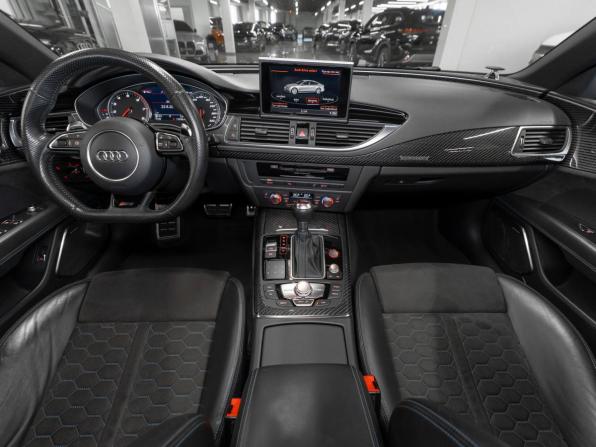 Audi RS 7 I (4G) Рестайлинг с пробегом 2016 года, цена 4 950 000 рублей, 115000 км, хэтчбек, Автокод Объявления