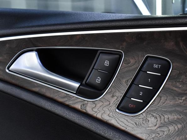 Audi A6 IV (C7) с пробегом 2012 года, цена 1 595 000 рублей, 185823 км, седан, Автокод Объявления