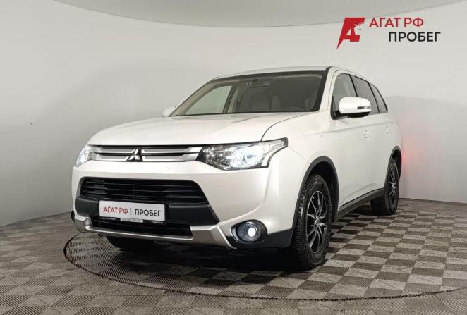 Mitsubishi Outlander III с пробегом 2014 года, цена 1 415 000 рублей, 181692 км, внедорожник, Автокод Объявления