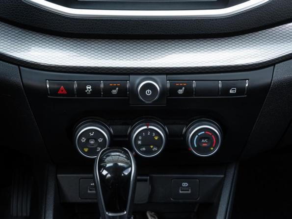 Lada (ВАЗ) Vesta I Рестайлинг (NG) с пробегом 2024 года, цена 1 225 000 рублей, 39460 км, седан, Автокод Объявления