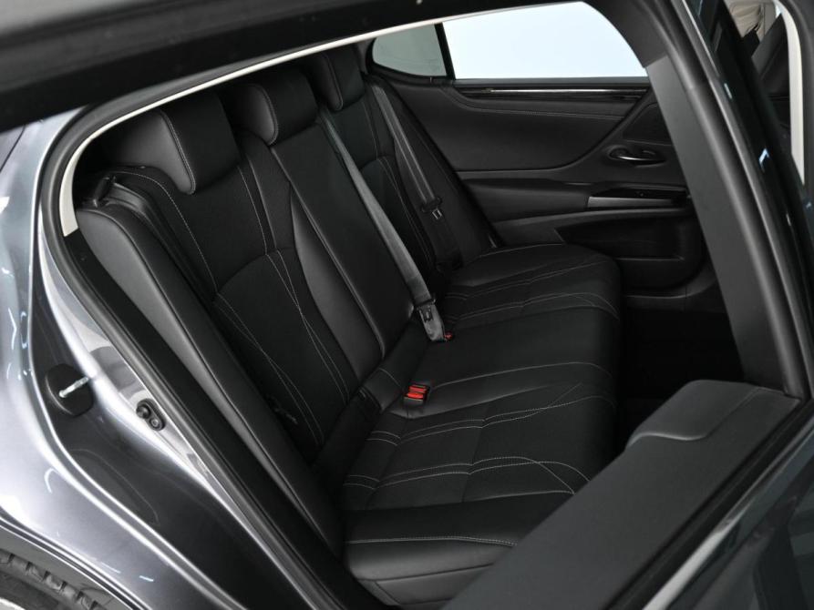 Lexus ES VII Ростов-на-Дону  - изображение 6