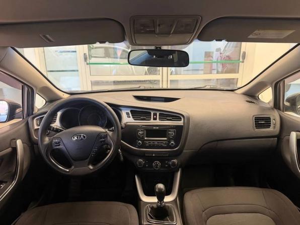 Kia Ceed II с пробегом 2012 года, цена 750 000 рублей, 200529 км, универсал, Автокод Объявления
