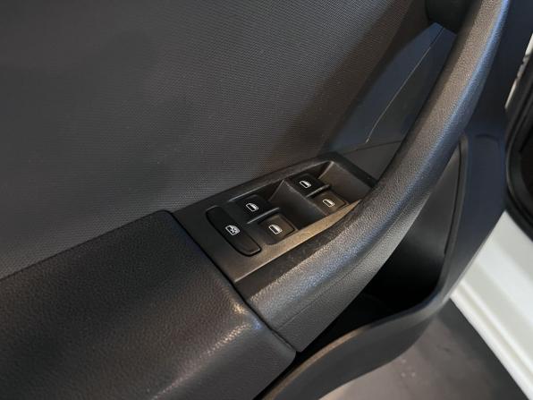 Skoda Rapid I с пробегом 2014 года, цена 687 000 рублей, 235437 км, лифтбек, Автокод Объявления