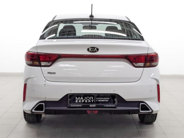 Kia Rio IV Рестайлинг с пробегом 2021 года, цена 1 625 000 рублей, 97751 км, седан, Автокод Объявления