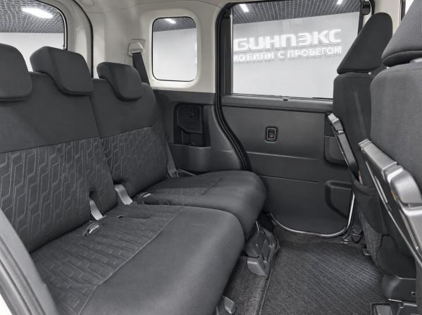Toyota Roomy I с пробегом 2019 года, цена 1 040 500 рублей, 94527 км, минивэн, Автокод Объявления