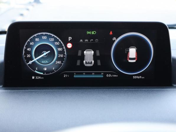 Hyundai Staria I с пробегом 2021 года, цена 4 900 000 рублей, 55867 км, минивэн, Автокод Объявления