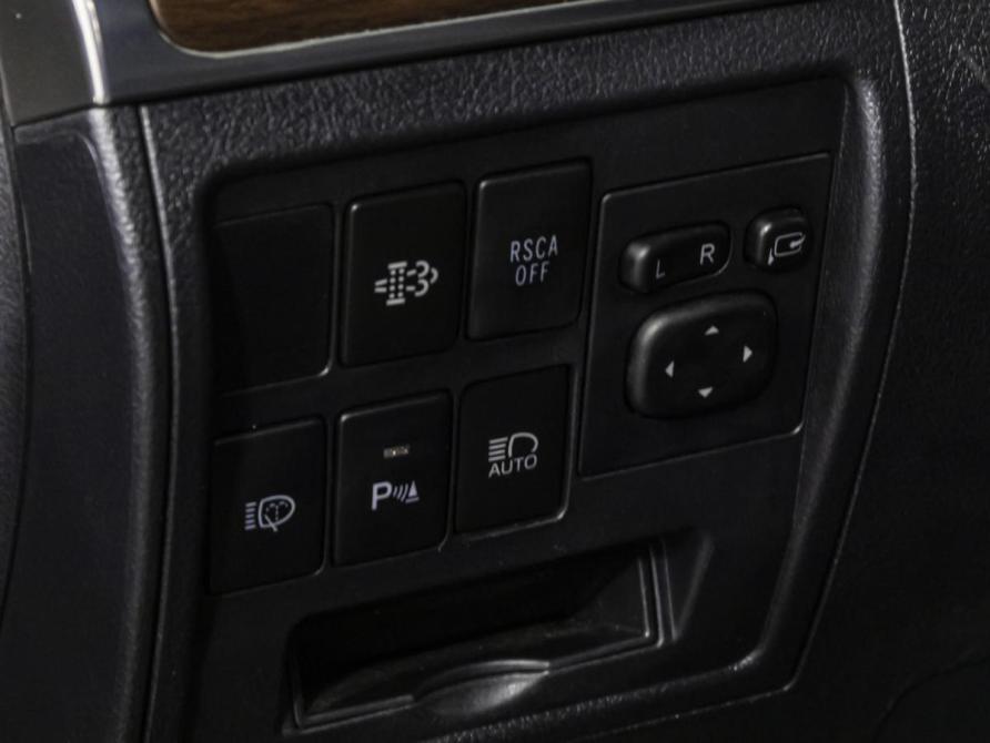 Toyota Land Cruiser 200 Series Рестайлинг 2 Москва  - изображение 19