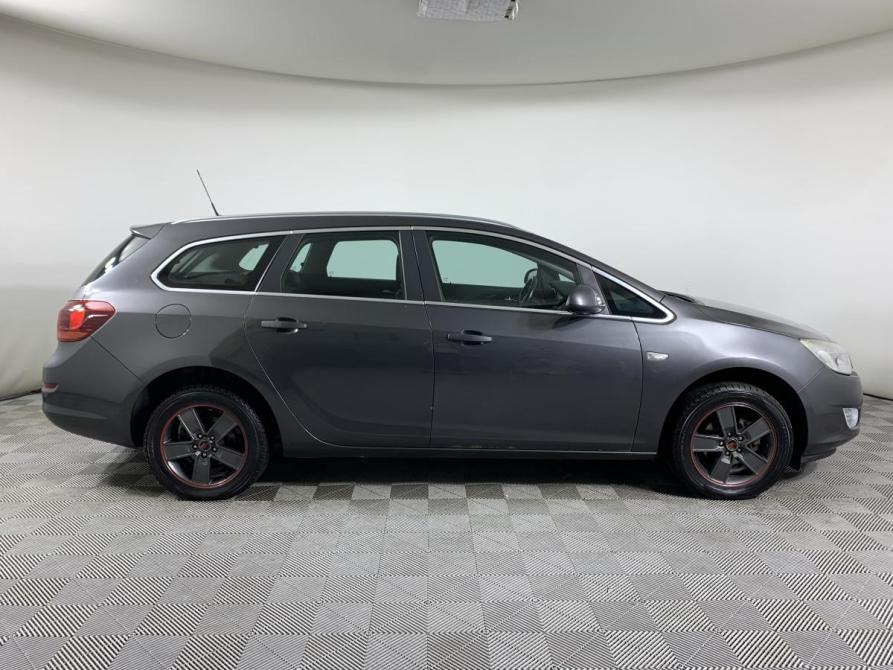 Opel Astra J Москва  - изображение 4