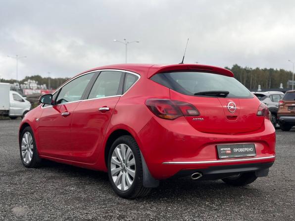 Opel Astra J Рестайлинг с пробегом 2013 года, цена 720 000 рублей, 146000 км, хэтчбек, Автокод Объявления