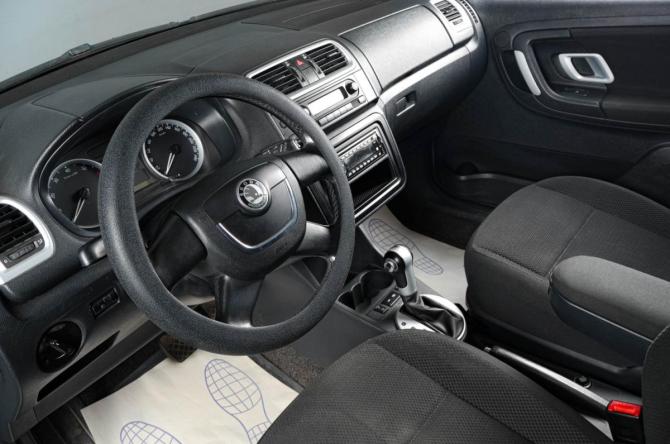 Skoda Fabia II с пробегом 2009 года, цена 649 000 рублей, 177769 км, хэтчбек, Автокод Объявления