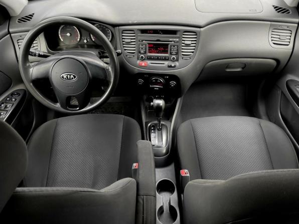 Kia Rio II Рестайлинг с пробегом 2010 года, цена 629 000 рублей, 171562 км, седан, Автокод Объявления
