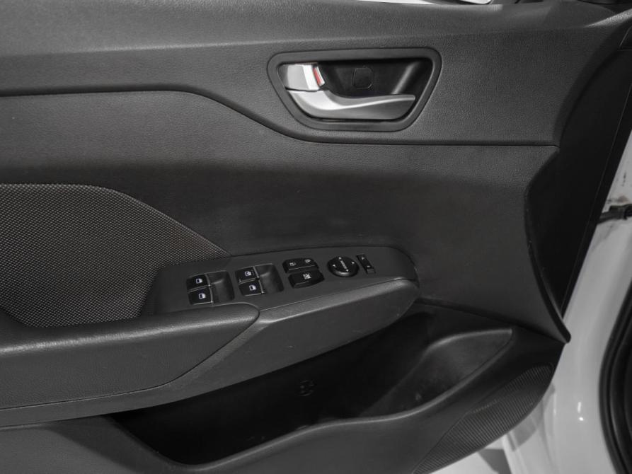 Hyundai Solaris II Москва  - изображение 19
