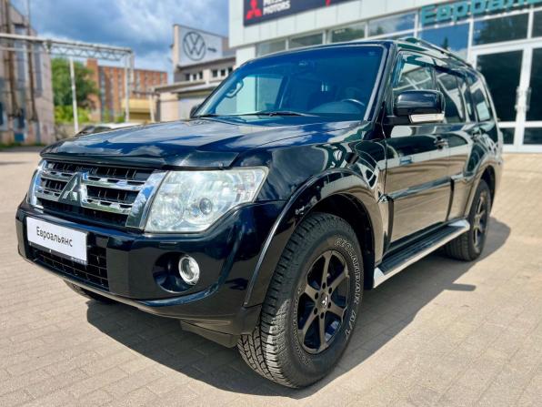 Mitsubishi Pajero IV Рестайлинг 1 с пробегом 2013 года, цена 2 199 000 рублей, 201000 км, внедорожник, Автокод Объявления