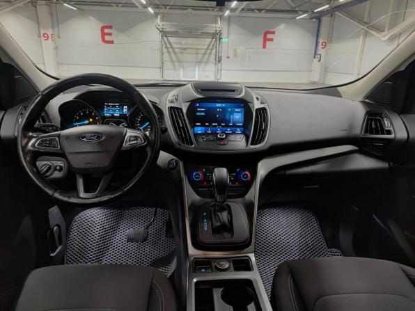 Ford Kuga II Рестайлинг с пробегом 2018 года, цена 1 320 000 рублей, 171652 км, внедорожник, Автокод Объявления