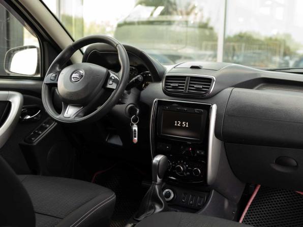 Nissan Terrano III (D10) с пробегом 2019 года, цена 1 570 000 рублей, 107887 км, внедорожник, Автокод Объявления