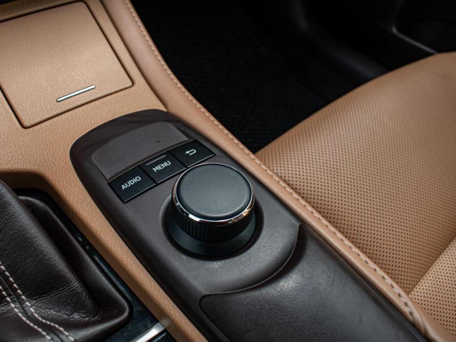 Lexus ES VI Рестайлинг Краснодар  - изображение 18