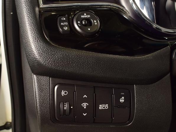 Kia Ceed II Рестайлинг с пробегом 2018 года, цена 1 275 995 рублей, 209882 км, хэтчбек, Автокод Объявления