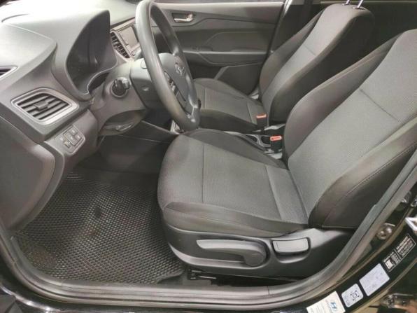 Hyundai Solaris II с пробегом 2019 года, цена 1 274 110 рублей, 129021 км, седан, Автокод Объявления