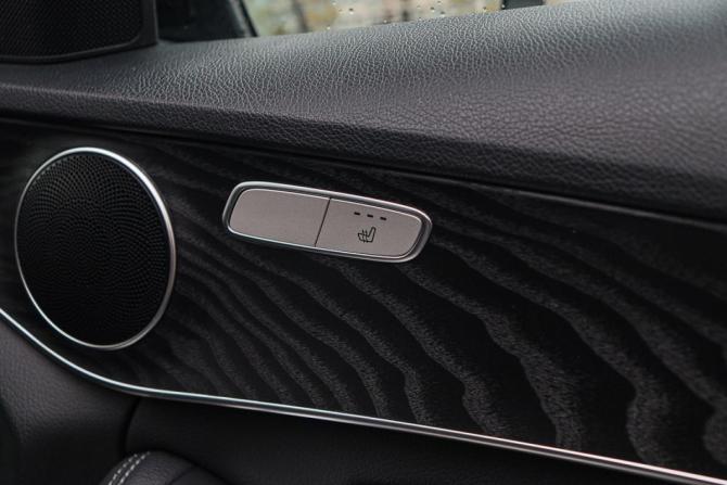 Mercedes-Benz C-Класс IV (W205) Рестайлинг с пробегом 2019 года, цена 2 280 000 рублей, 114065 км, седан, Автокод Объявления
