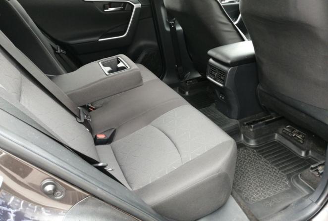 Toyota RAV4 IV (XA40) Рестайлинг с пробегом 2019 года, цена 2 675 000 рублей, 75183 км, внедорожник, Автокод Объявления
