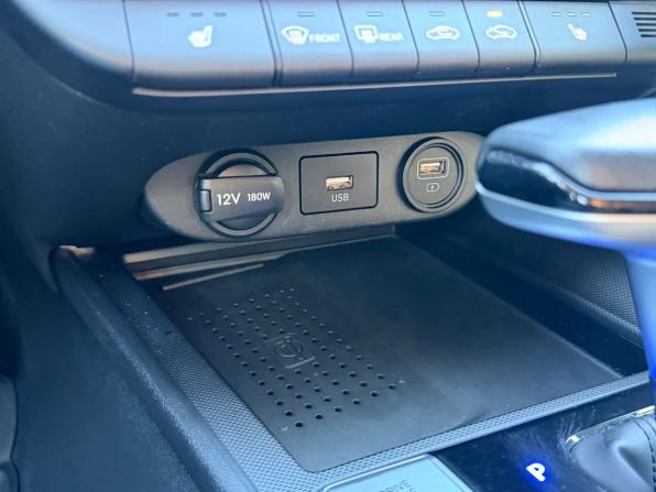 Hyundai Elantra VII (CN7) с пробегом 2023 года, цена 2 150 000 рублей, 47493 км, седан, Автокод Объявления