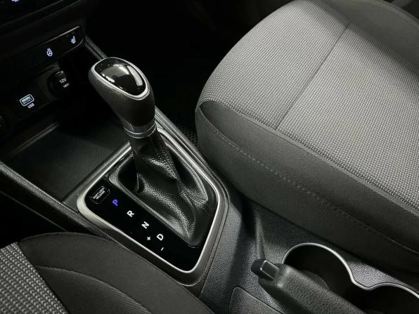 Hyundai Solaris II с пробегом 2019 года, цена 1 476 030 рублей, 82993 км, седан, Автокод Объявления