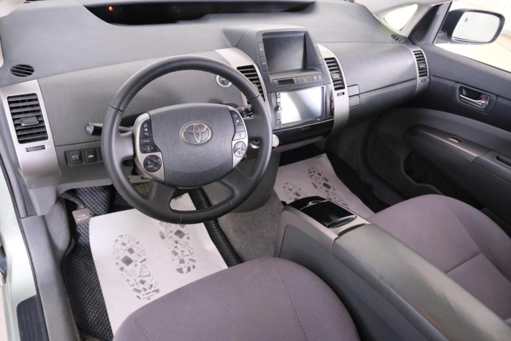 Toyota Prius II Рестайлинг (XW20) Омск  - изображение 11