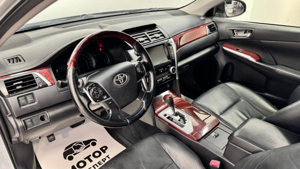 Toyota Camry VII (XV50) Киров  - изображение 7