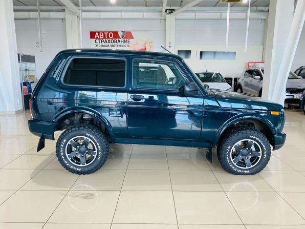 Lada (ВАЗ) Niva Legend с пробегом 2024 года, цена 880 000 рублей, 38000 км, внедорожник, Автокод Объявления