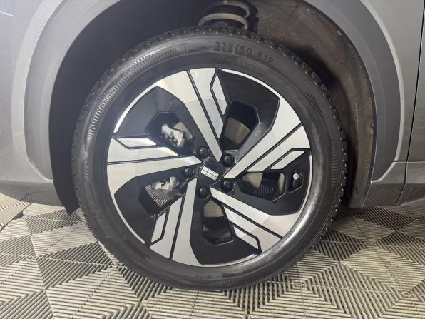 Geely EX5 с пробегом 2025 года, цена 2 850 000 рублей, 3660 км, внедорожник, Автокод Объявления