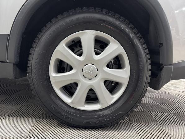 Mitsubishi Outlander III Рестайлинг 2 с пробегом 2015 года, цена 1 780 000 рублей, 185672 км, внедорожник, Автокод Объявления
