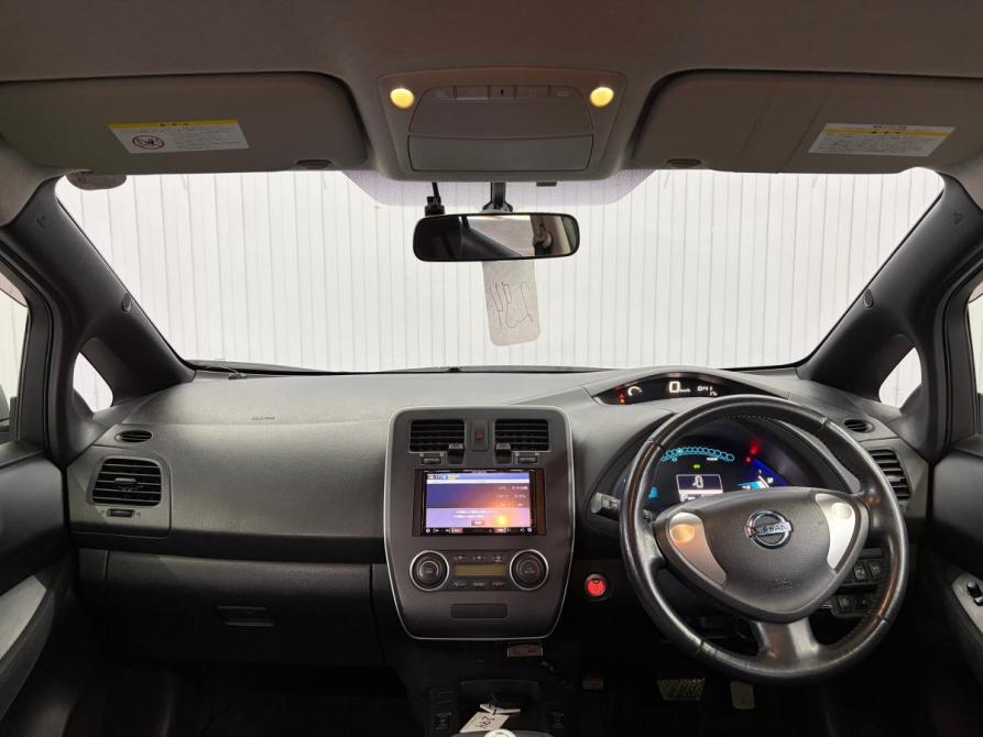 Nissan Leaf I (ZE0/AZE0) Краснодар  - изображение 9