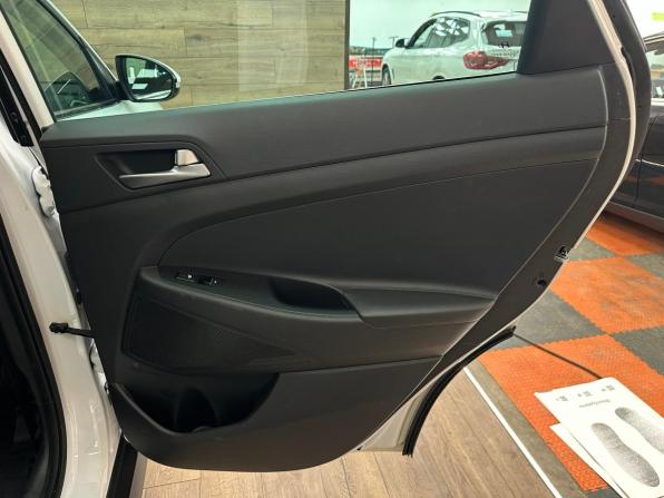 Hyundai Tucson III с пробегом 2017 года, цена 2 170 000 рублей, 123500 км, внедорожник, Автокод Объявления