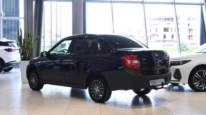 Lada (ВАЗ) Granta I с пробегом 2018 года, цена 480 000 рублей, 102033 км, седан, Автокод Объявления