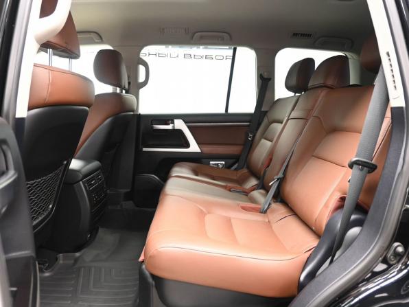 Toyota Land Cruiser 200 Series Рестайлинг 2 с пробегом 2020 года, цена 7 949 000 рублей, 55382 км, внедорожник, Автокод Объявления