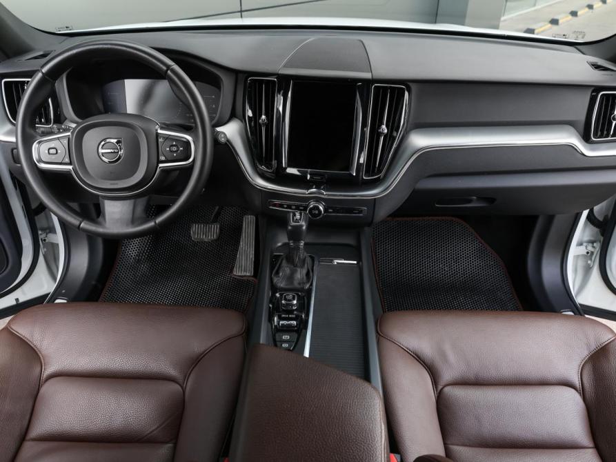 Volvo XC60 II Рестайлинг Москва  - изображение 14
