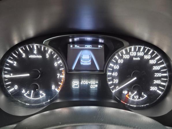 Nissan Pathfinder IV с пробегом 2015 года, цена 1 645 000 рублей, 206450 км, внедорожник, Автокод Объявления
