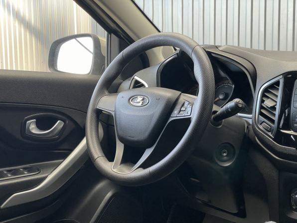 Lada (ВАЗ) XRAY I с пробегом 2019 года, цена 997 000 рублей, 96555 км, хэтчбек, Автокод Объявления