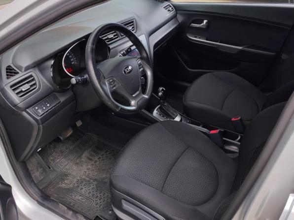 Kia Rio III Рестайлинг с пробегом 2015 года, цена 1 160 000 рублей, 52922 км, хэтчбек, Автокод Объявления