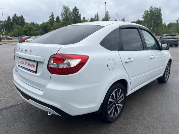 Lada (ВАЗ) Granta I Рестайлинг с пробегом 2022 года, цена 720 000 рублей, 69000 км, хэтчбек, Автокод Объявления