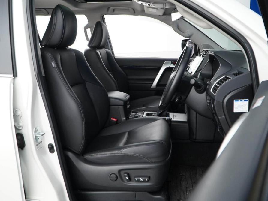 Toyota Land Cruiser Prado 150 Series Рестайлинг 3 Москва  - изображение 13