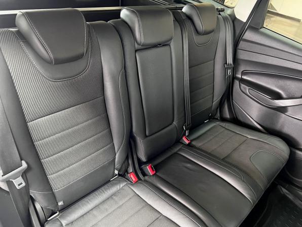 Ford Kuga II с пробегом 2013 года, цена 1 350 000 рублей, 157502 км, внедорожник, Автокод Объявления