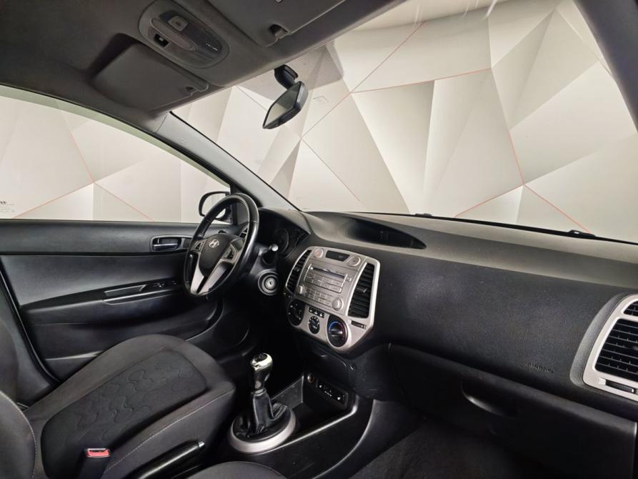 Hyundai i20 I Москва  - изображение 13