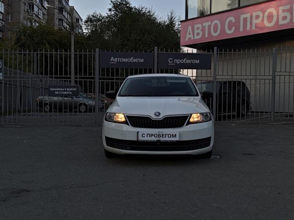 Skoda Rapid I с пробегом 2017 года, цена 815 000 рублей, 240000 км, лифтбек, Автокод Объявления